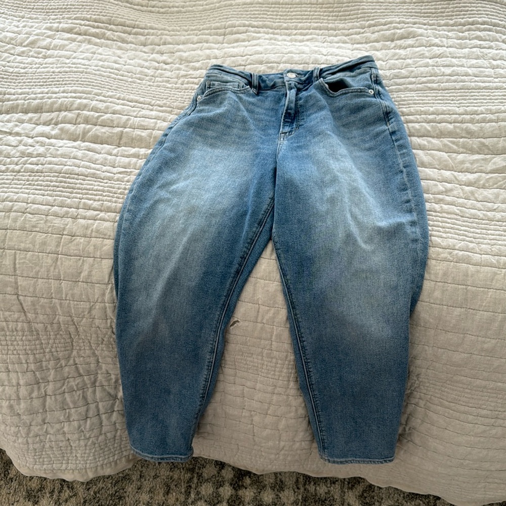 American eagle curvy mom Jean